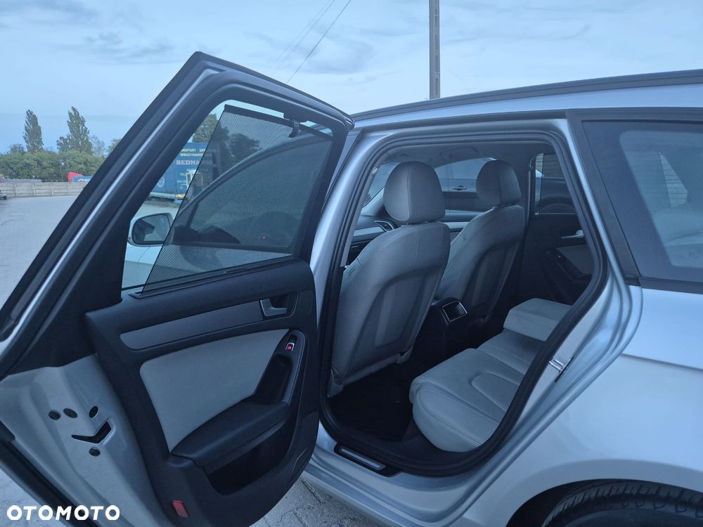Audi A4 Avant - 37