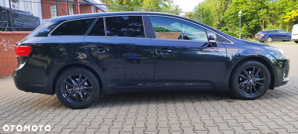 Toyota Avensis 1.8 Sol - 7
