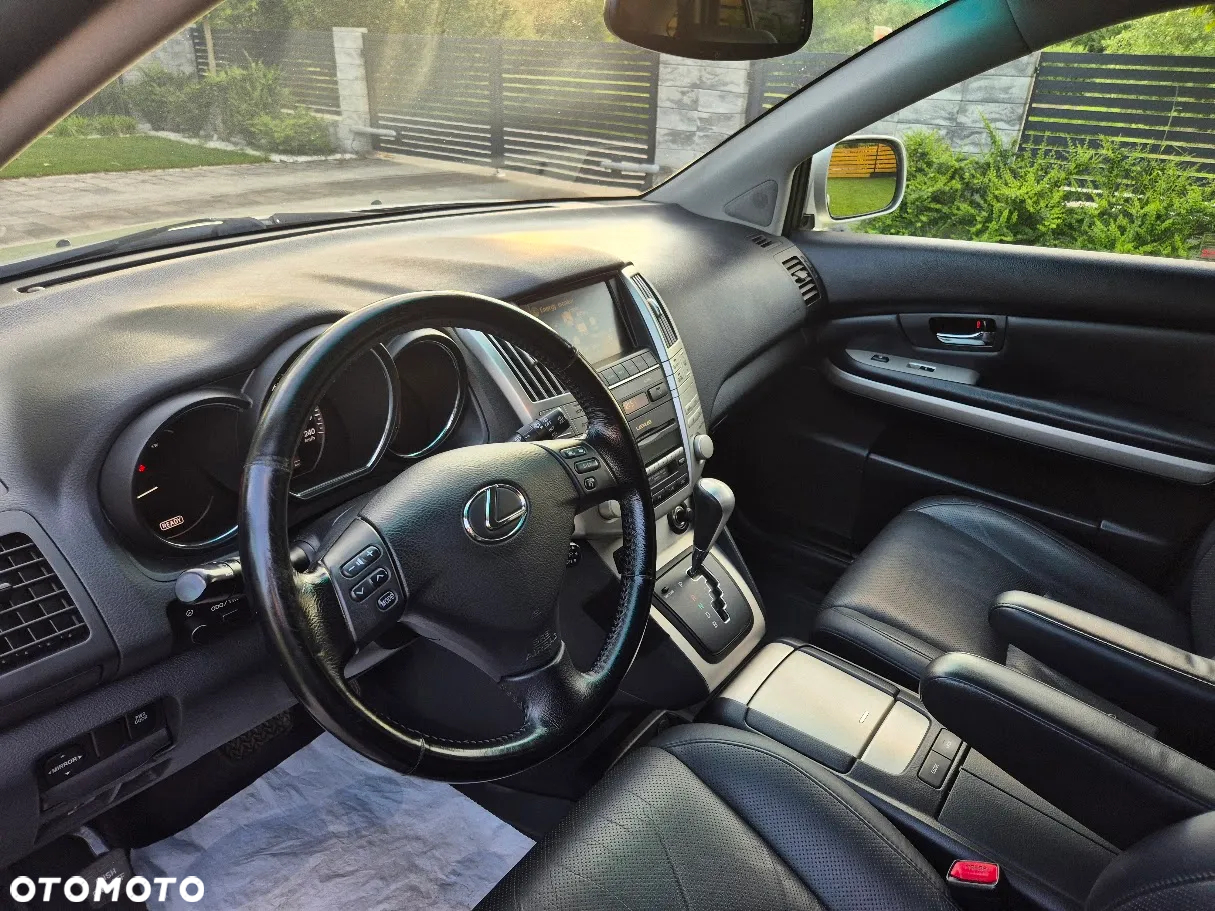 Lexus RX - 14
