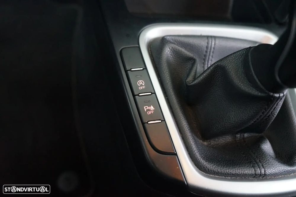 Kia XCeed 1.0 T-GDI Dynamic - 28