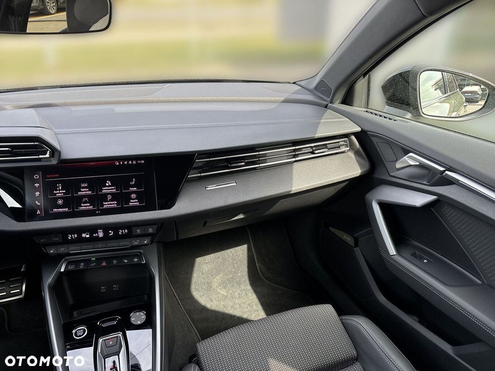 Audi A3 Sportback 45 TFSIe PHEV S Line S tronic - 18