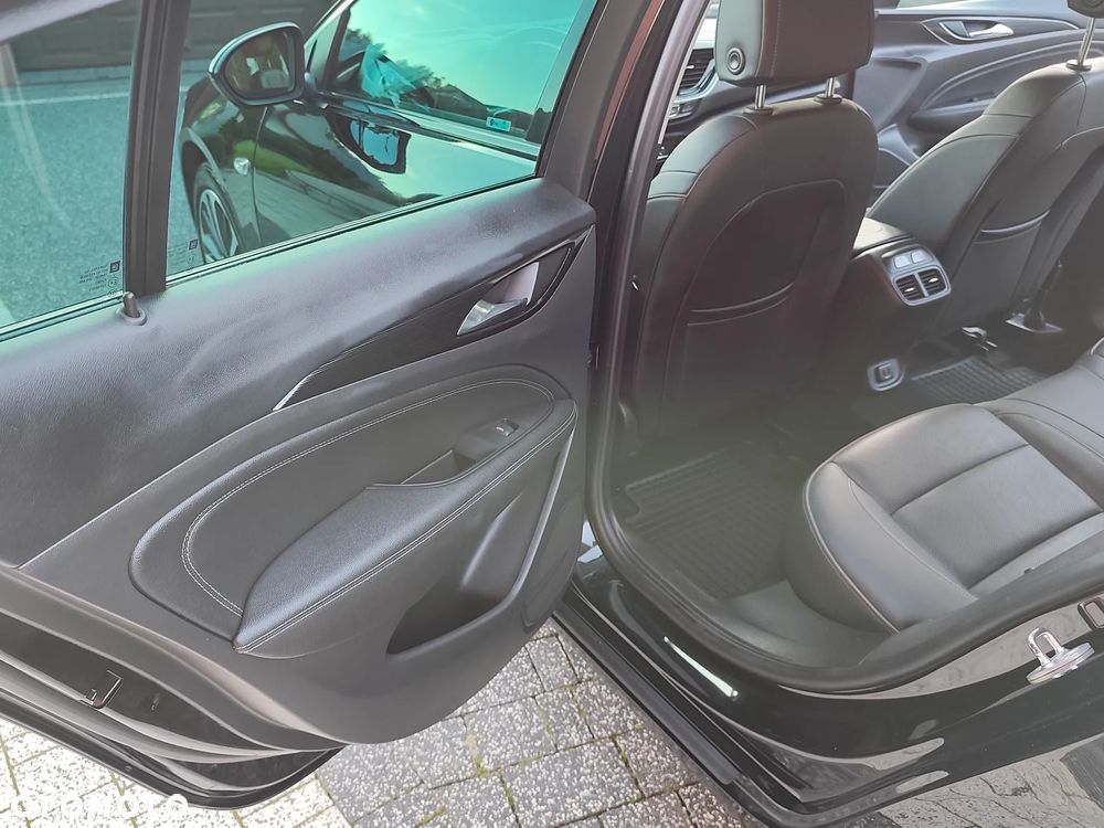 Opel Insignia 2.0 CDTI Ultimate S&S - 20