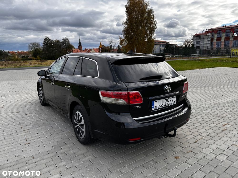 Toyota Avensis 2.0 D-4D Combi Sol - 4