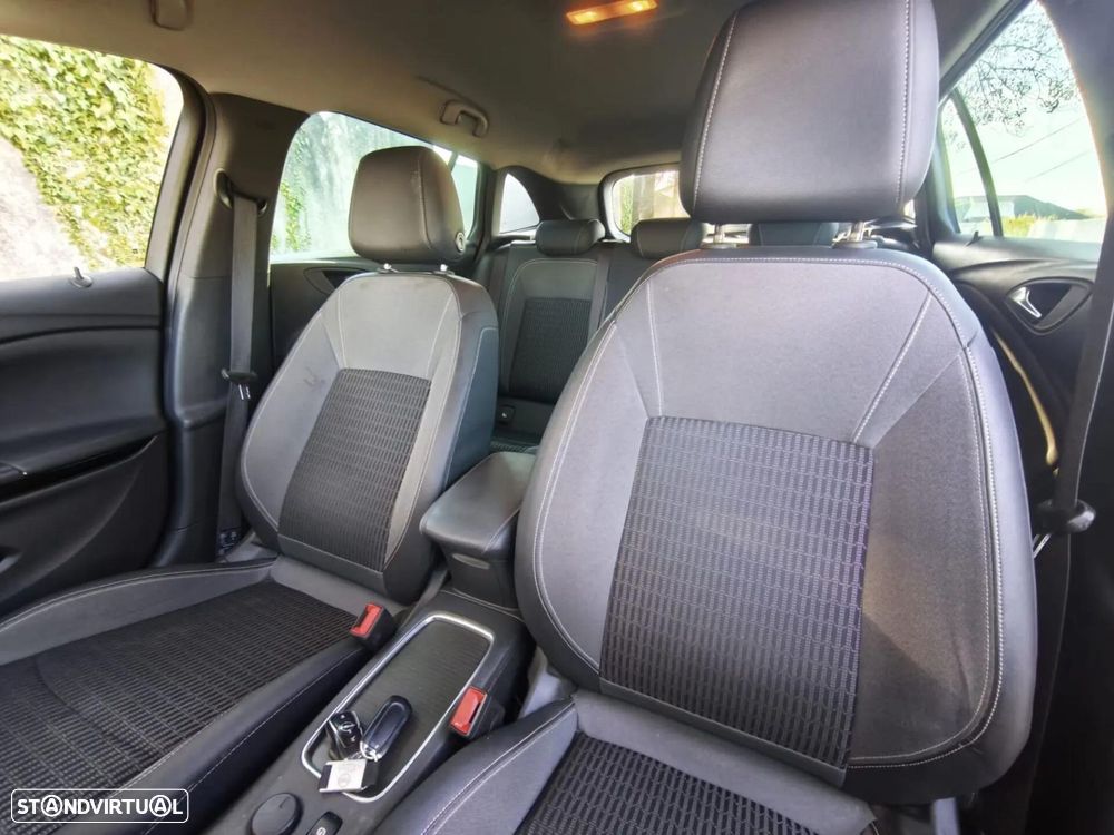 Opel Astra Sports Tourer 1.5 D S&S Auto Business Elegance - 20