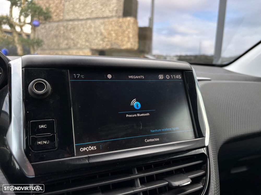 Peugeot 2008 1.2 PureTech Allure EAT6 - 6