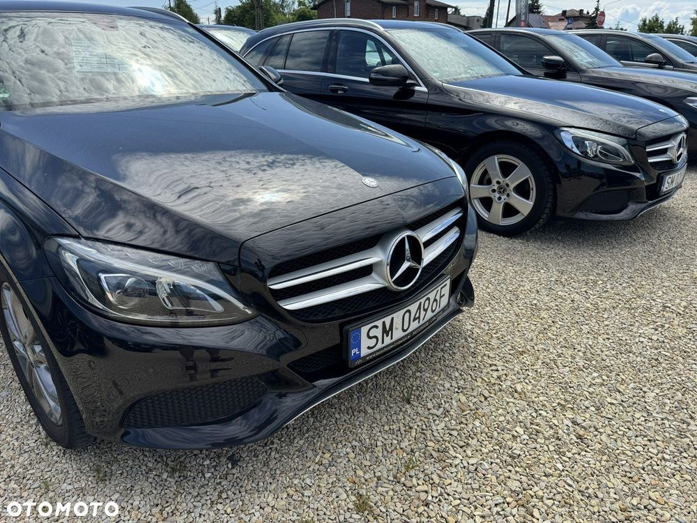 Mercedes-Benz Klasa C 180 T Avantgarde - 25