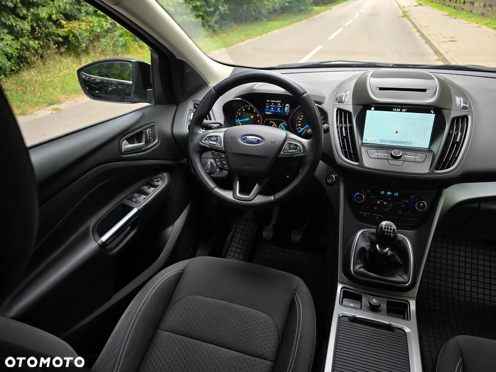 Ford Kuga 1.5 EcoBoost 2x4 Titanium - 34