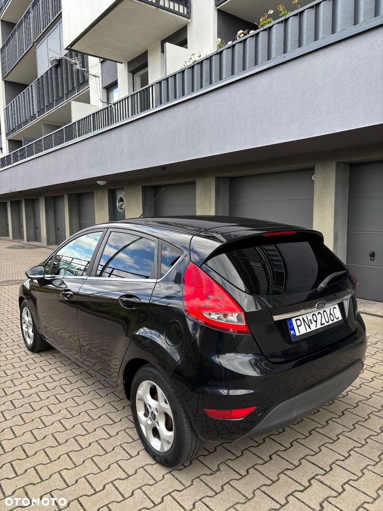 Ford Fiesta - 6
