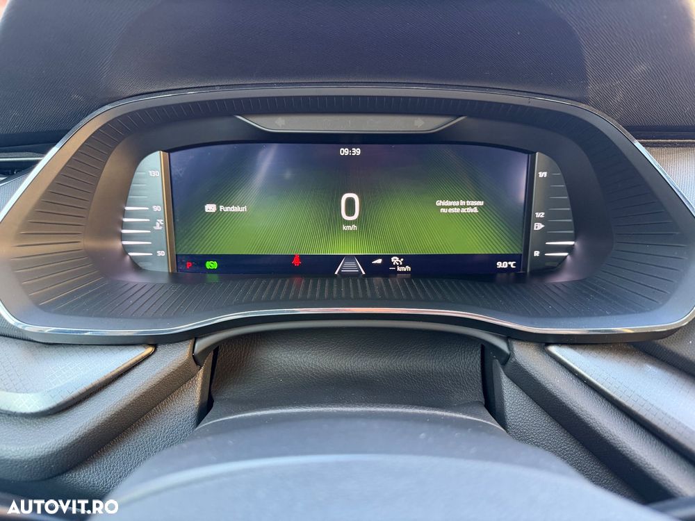 Skoda Octavia 2.0 TDI DSG Style - 23