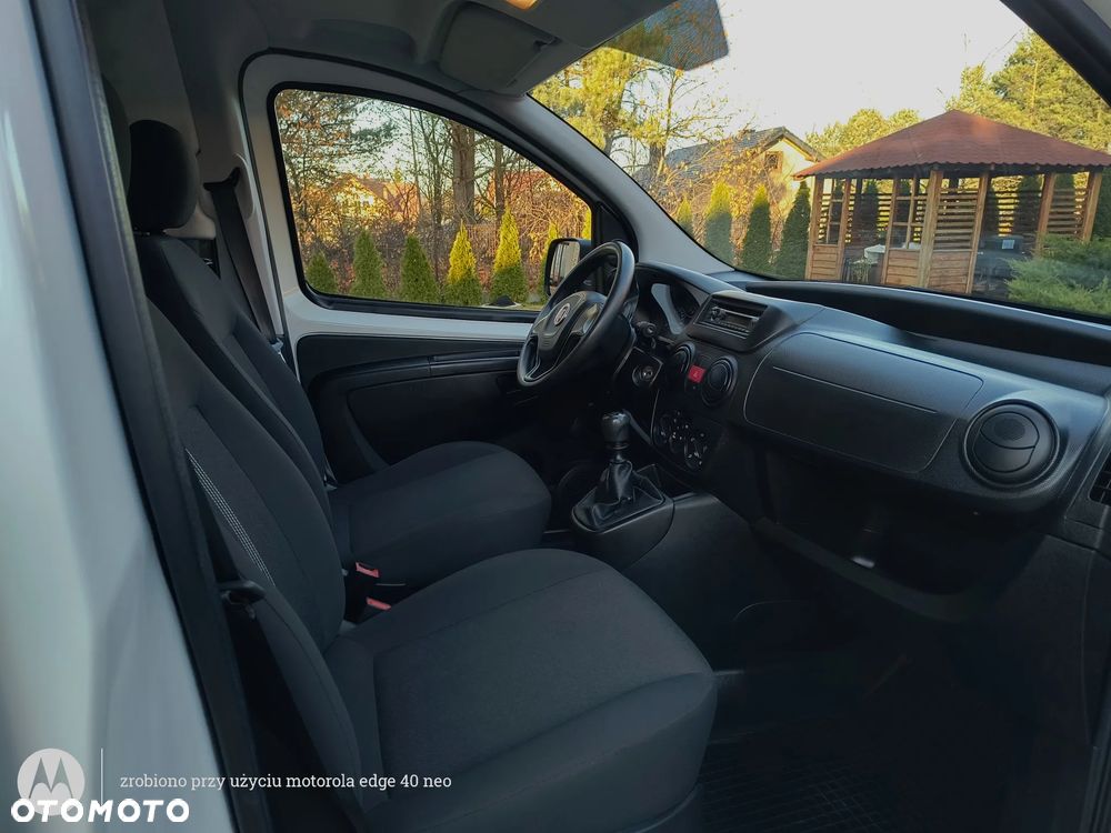 Fiat Fiorino Kombi 1.4 8V Base - 23