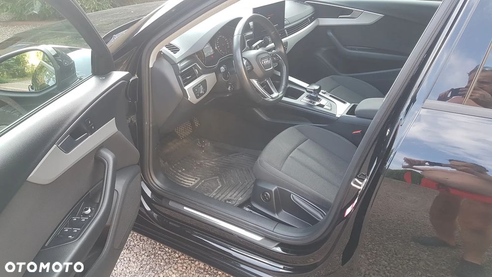 Audi A4 Avant 35 TDI S tronic advanced - 6