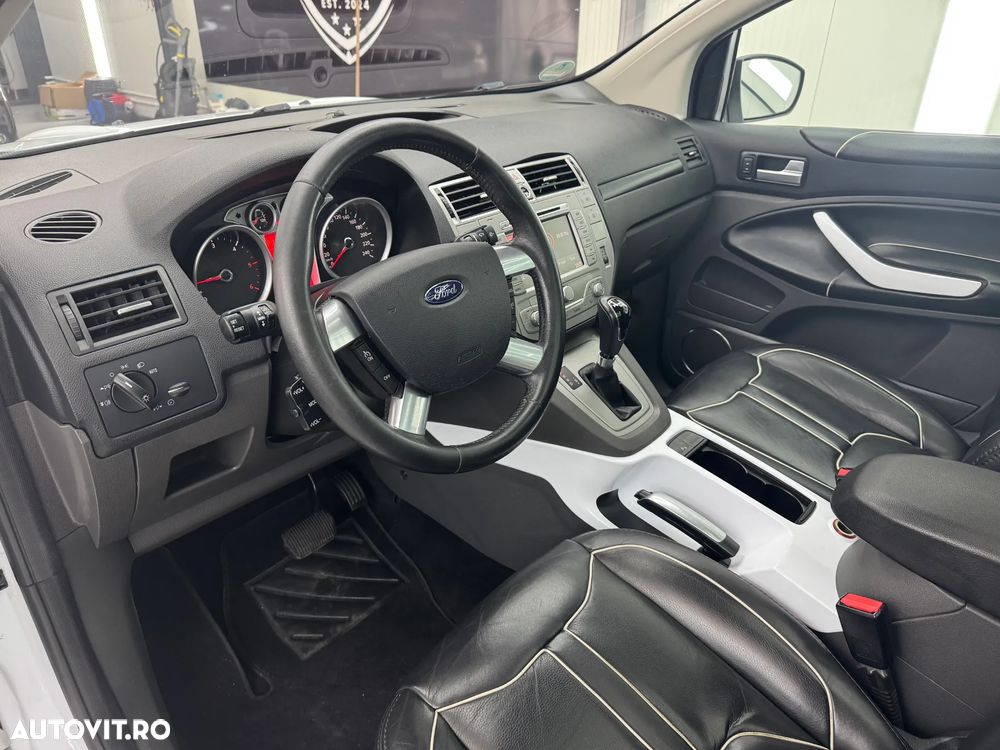 Ford Kuga 2.0 TDCi 4x4 Aut. Individual - 22