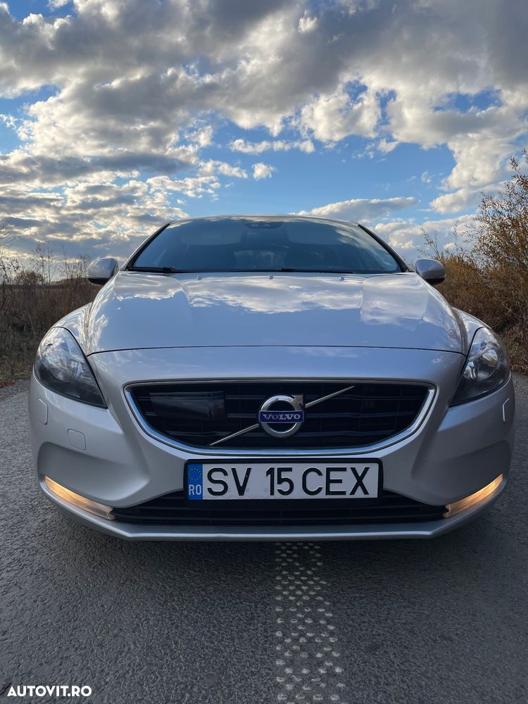 Volvo V40 D3 Aut. Summum - 1