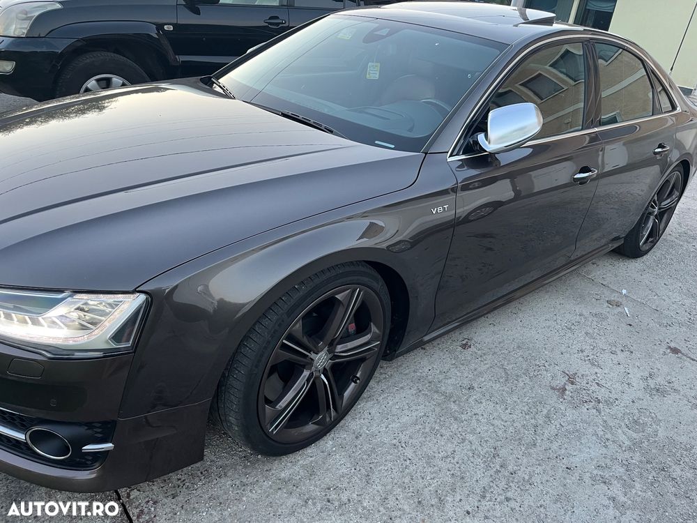 Audi S8 Plus 4.0 TFSI quattro Tiptronic - 5