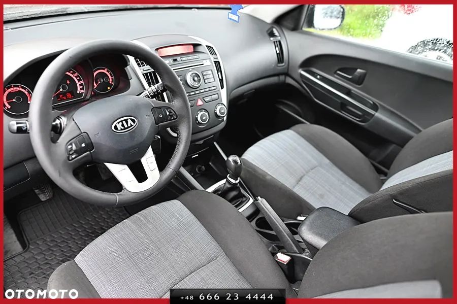 Kia Ceed Cee'd 1.4 Comfort - 19