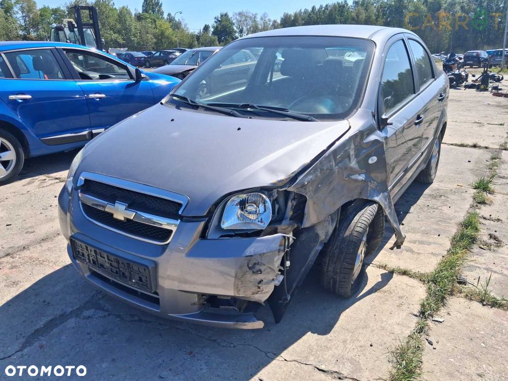 Chevrolet Aveo - 3