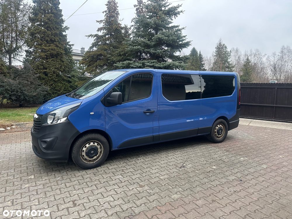 Opel Vivaro L2H1 2,9t Edition Premium - 4