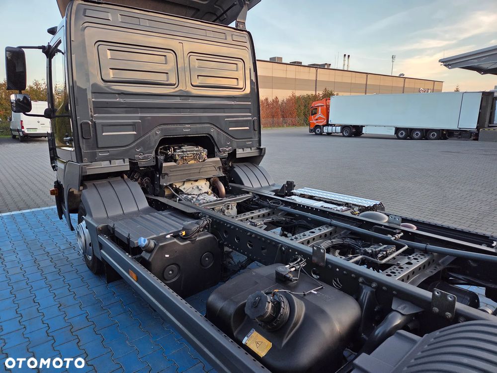 Mercedes-Benz Atego 818 - 23