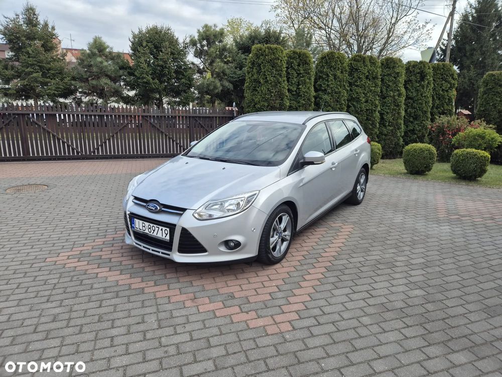 Ford Focus 1.6 TDCi DPF Champions Edition - 8