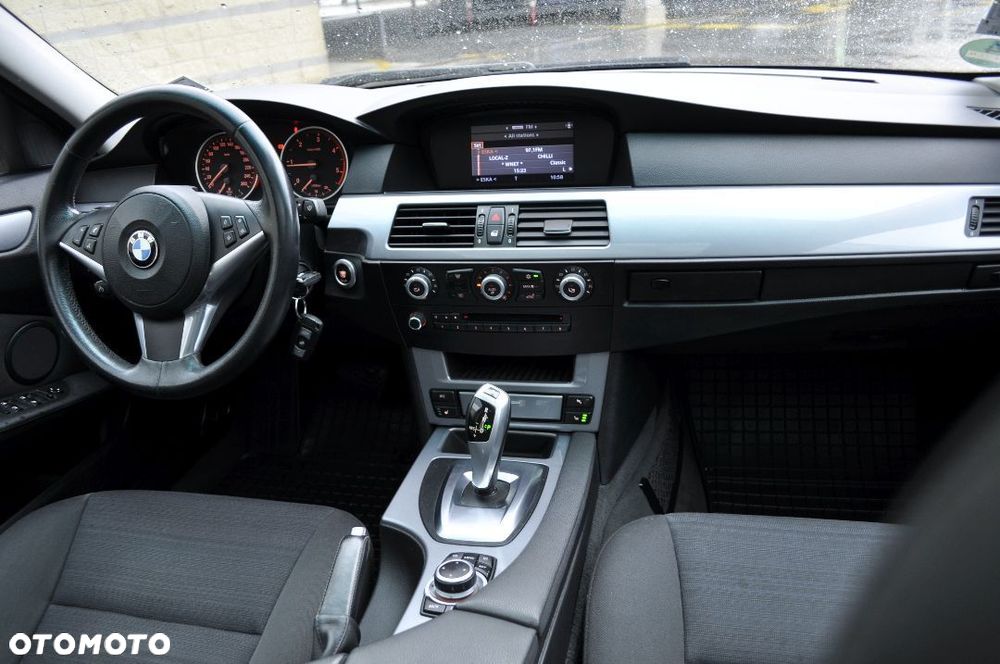 BMW Seria 5 520d - 19