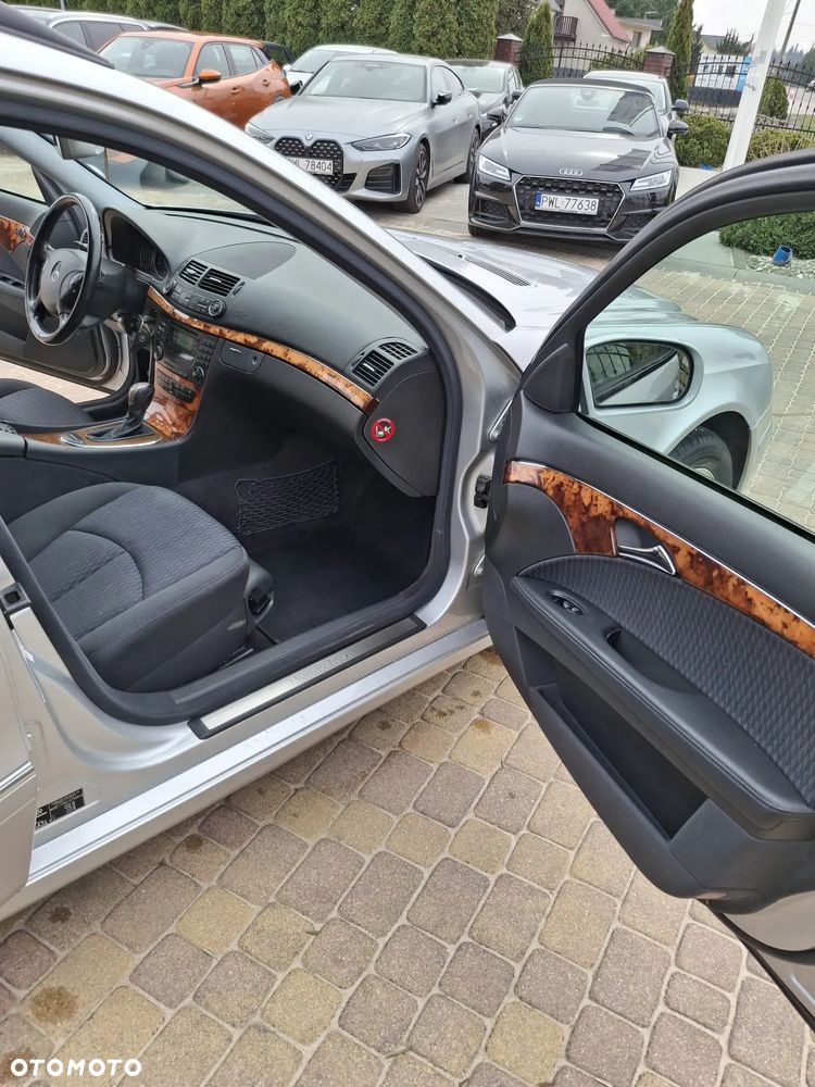 Mercedes-Benz Klasa E 200 Kompressor Automatik Elegance - 12