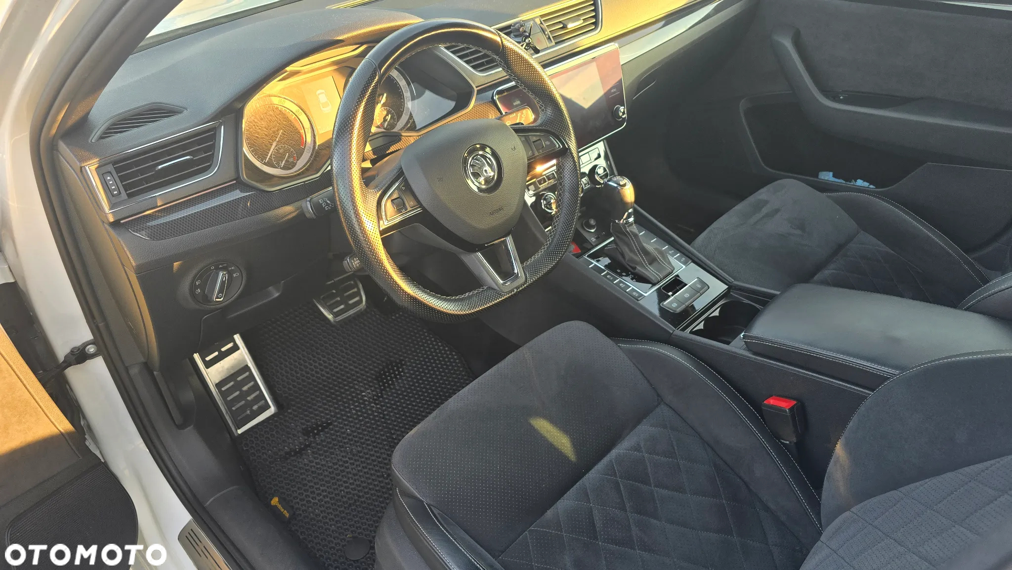 Skoda Superb 2.0 TSI 4x4 Sportline DSG - 7
