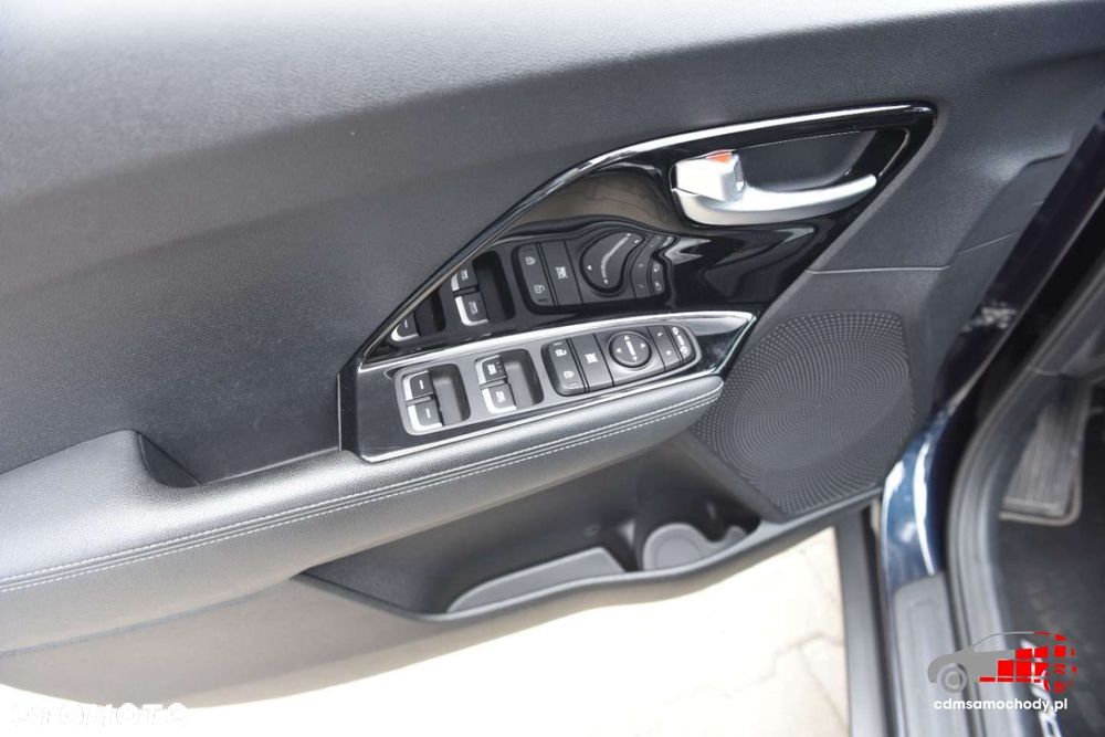 Kia Niro - 11