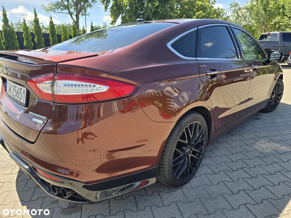 Ford Fusion - 8