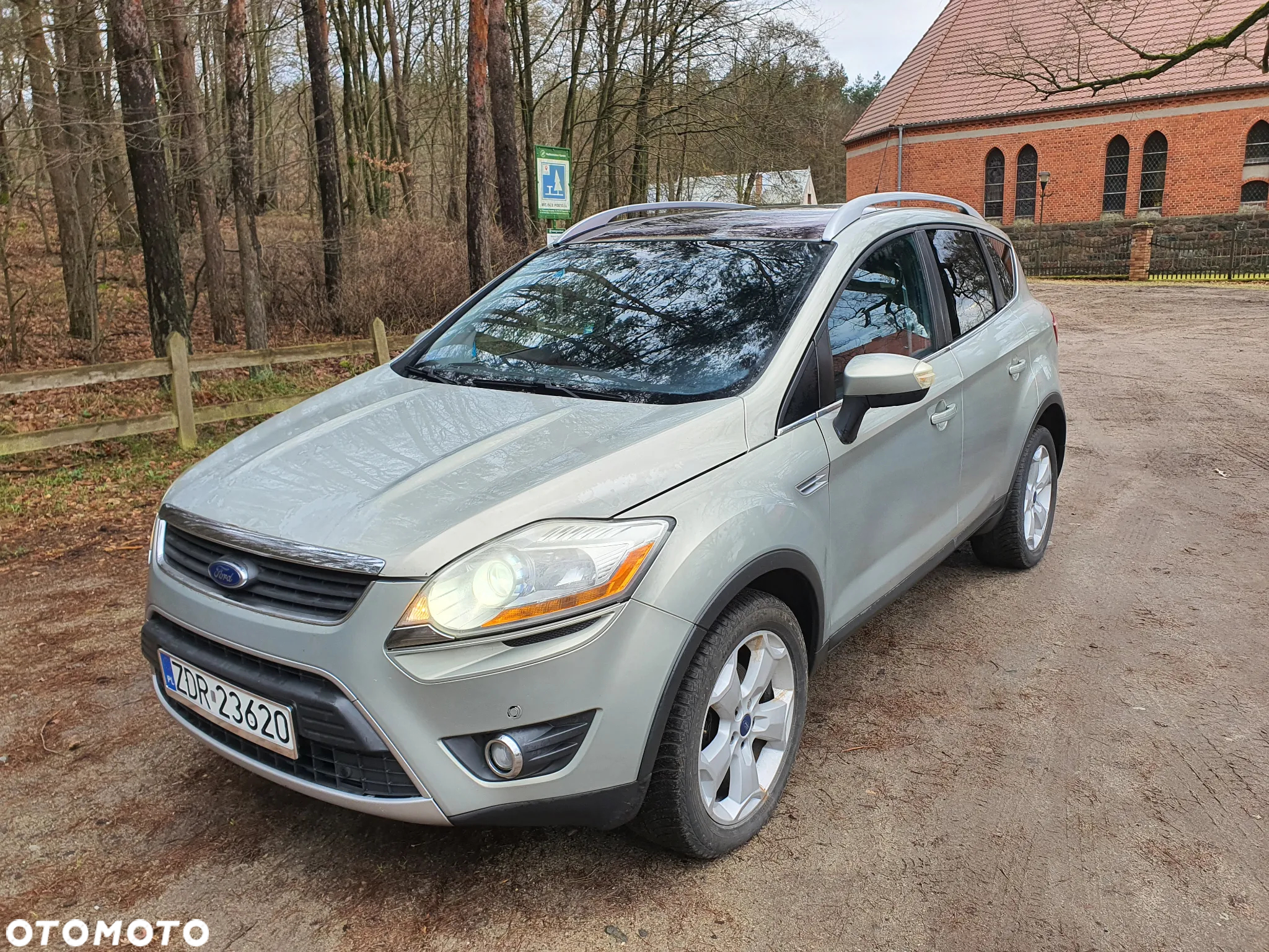 Ford Kuga 2.0 TDCi Titanium - 3