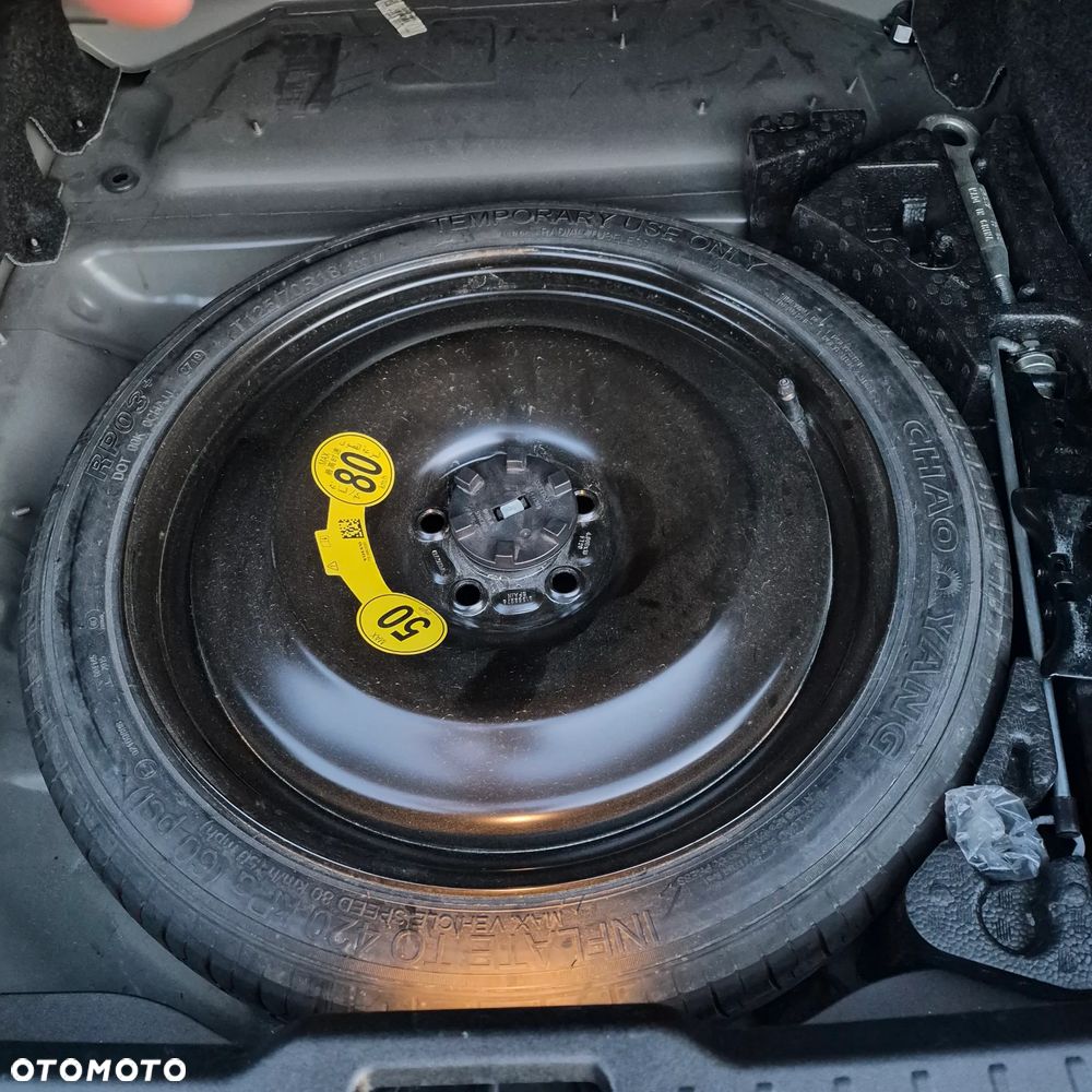Volvo S60 T5 Momentum Pro - 32