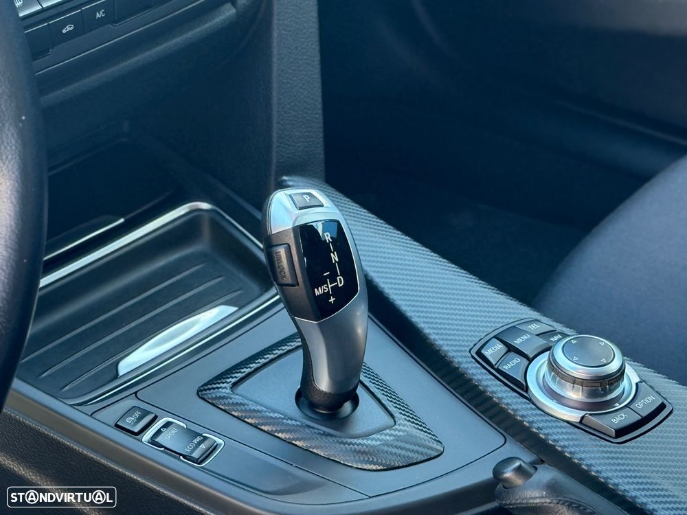 BMW 318 d Aut. Advantage - 4