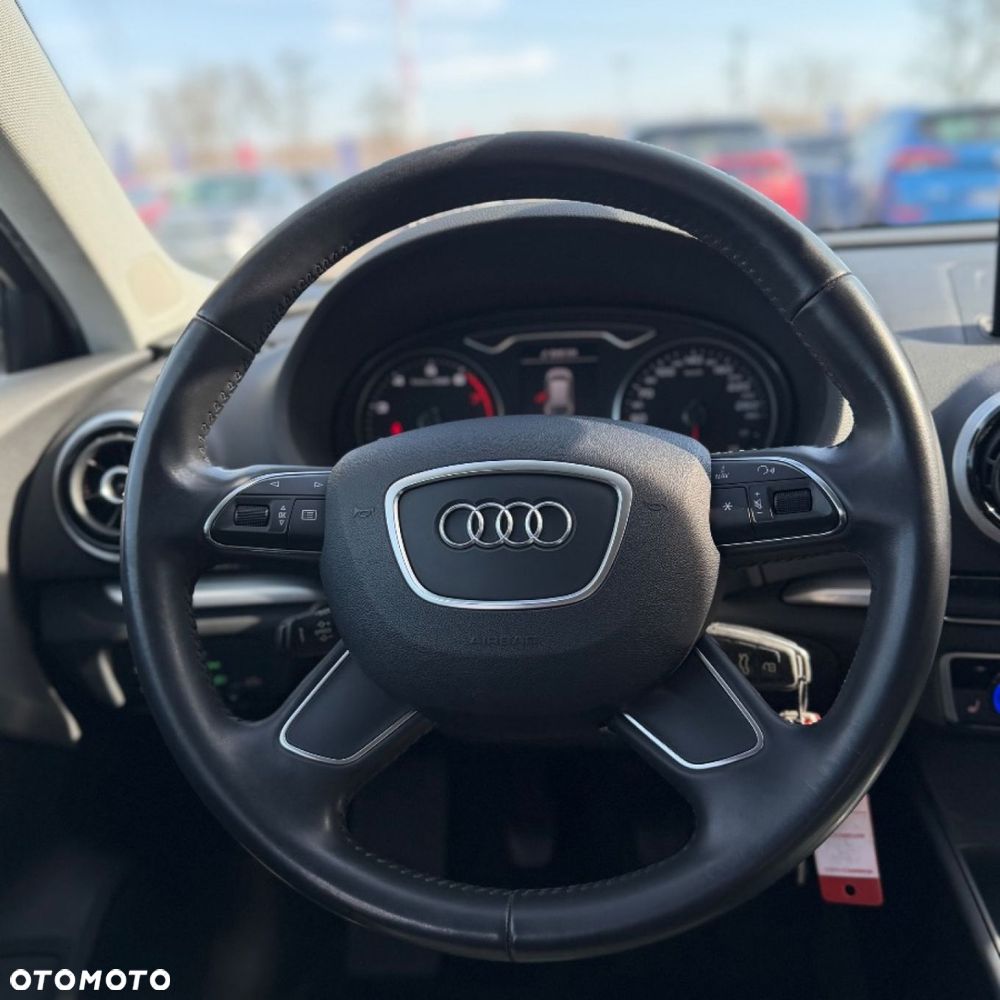 Audi A3 Sportback - 19