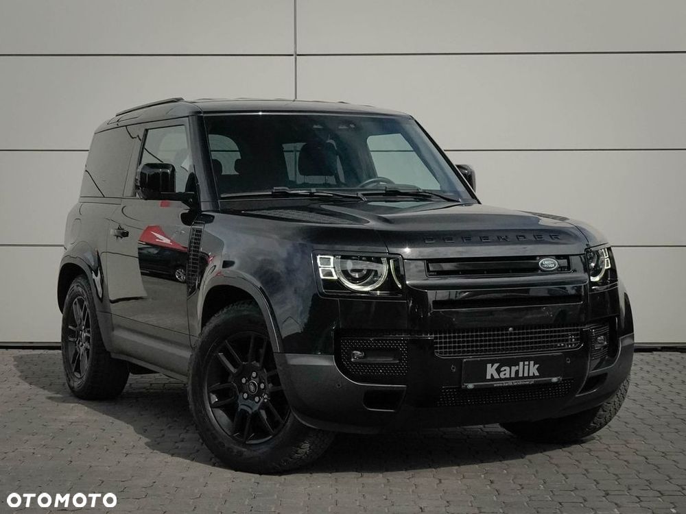 Land Rover Defender - 2