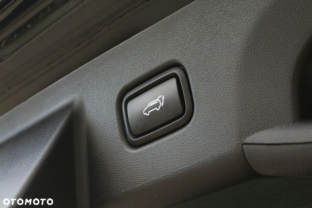 Hyundai Tucson 1.6 T-GDi 48V Platinum 2WD DCT - 38