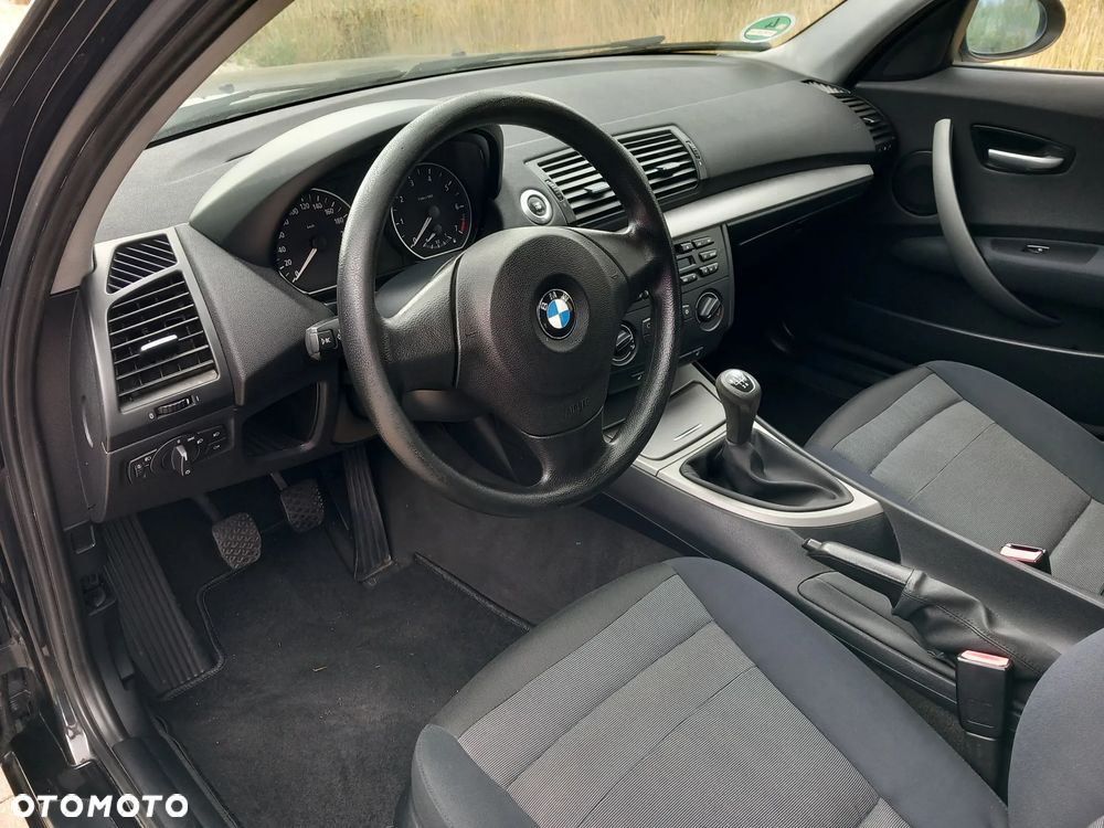 BMW Seria 1 - 14