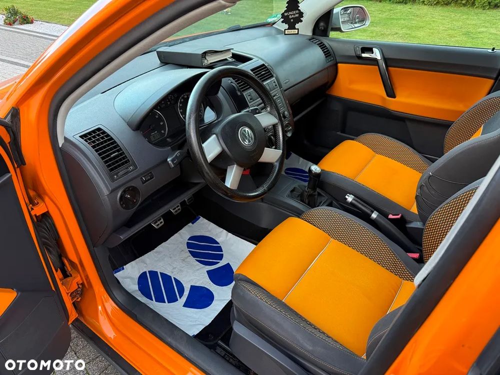 Volkswagen Polo 1.2 Cross Urban White - 5