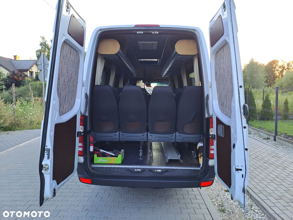Mercedes-Benz Sprinter 519 3.0 V6 CDI MERCUS - 14
