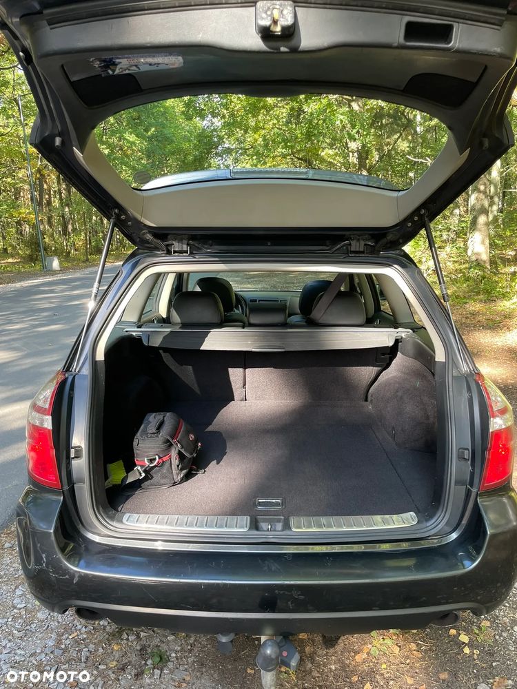 Subaru Outback 3.0 R GX - 7