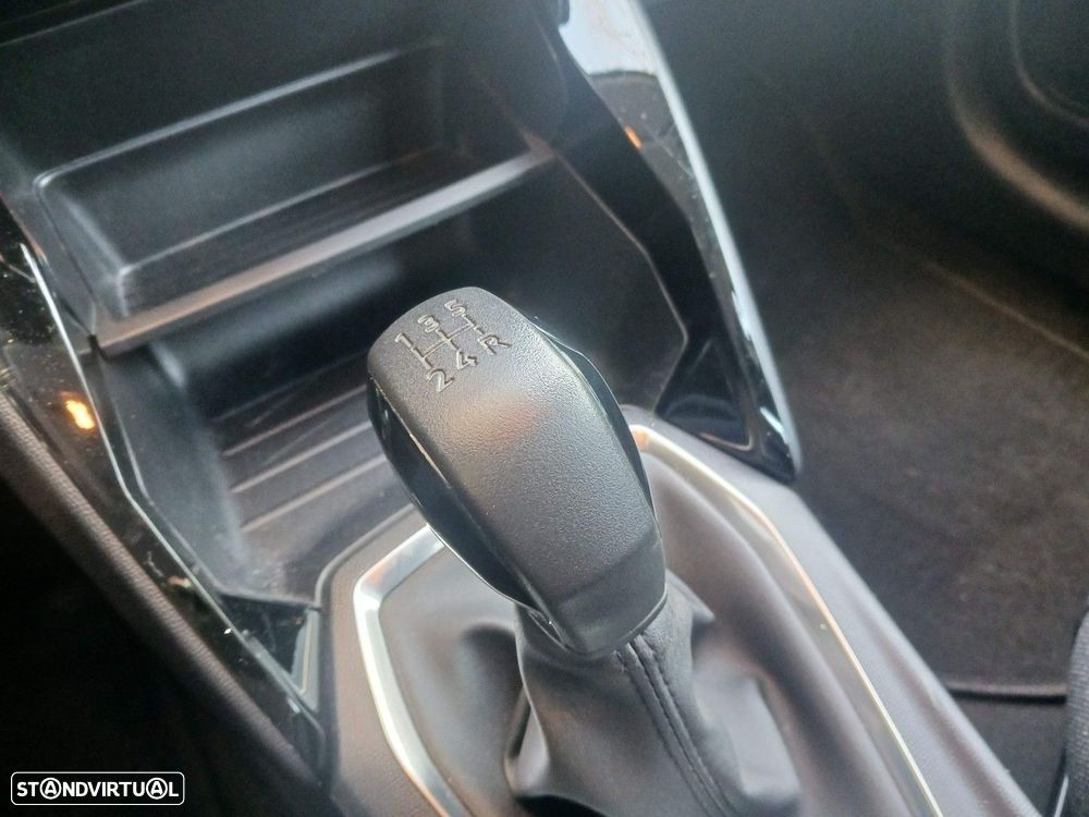 Peugeot 208 1.2 PureTech Active Pack - 21