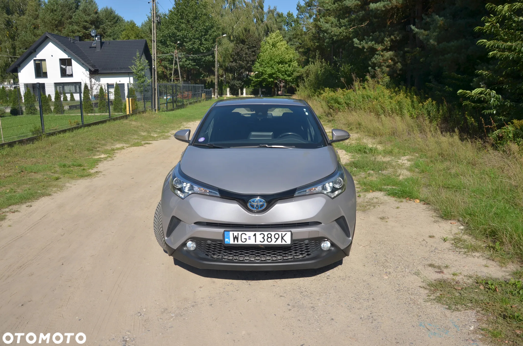 Toyota C-HR - 16