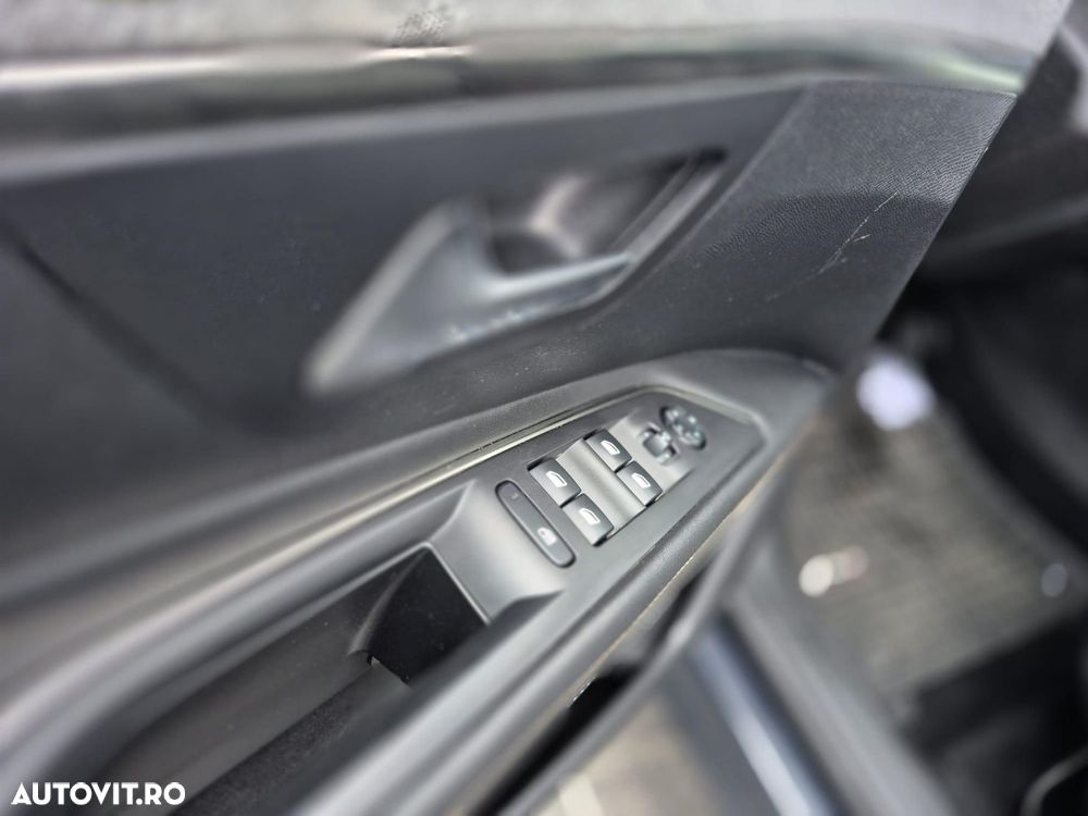 Peugeot 3008 - 14