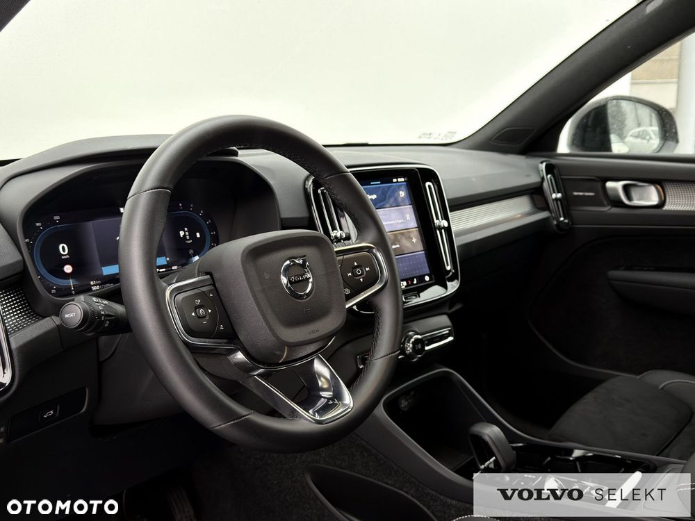 Volvo XC 40 - 23