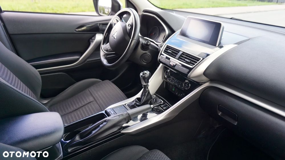 Mitsubishi Eclipse Cross 1.5 T Intense - 21