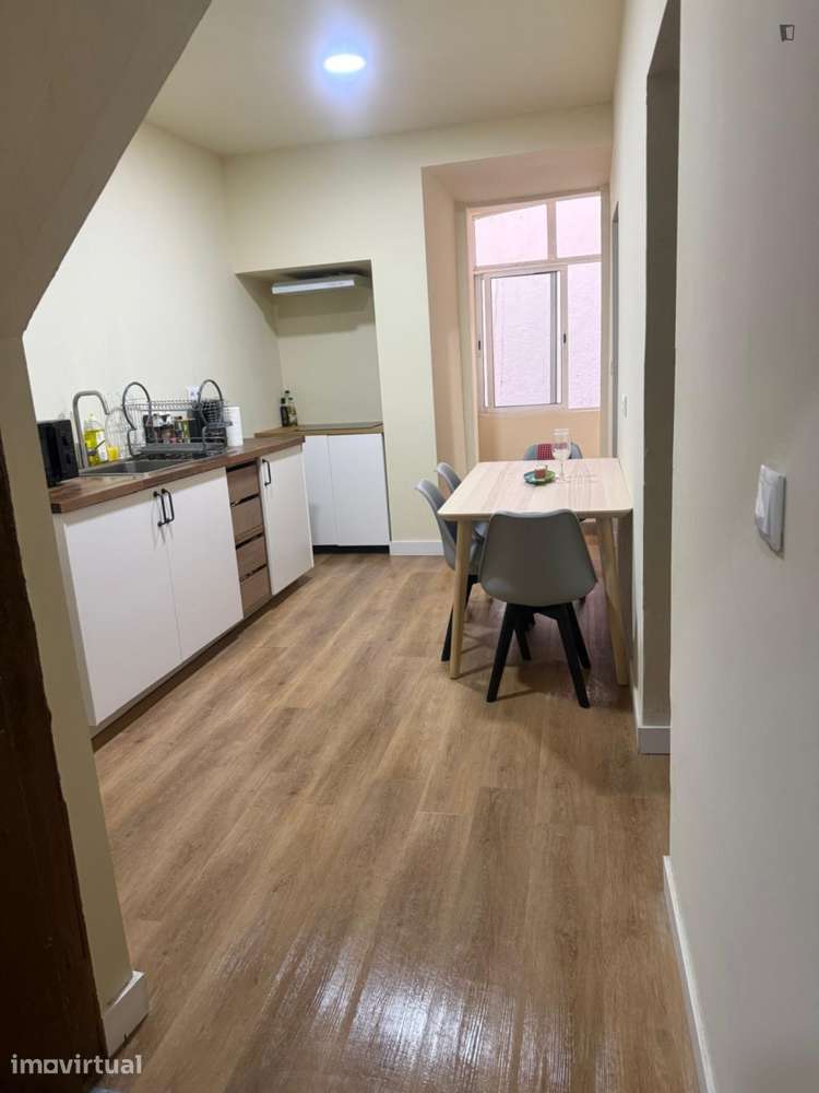 Apartamento com 3 quartos - localizado em Bairro Alto Lisbon - Grande imagem: 4/10