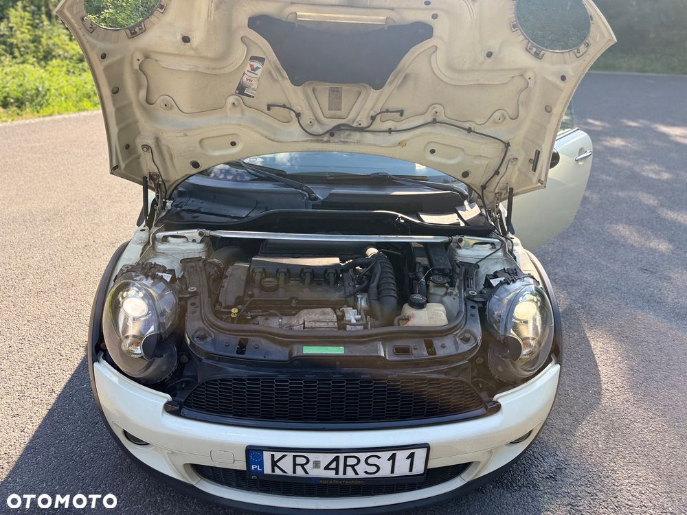 MINI Clubman - 12