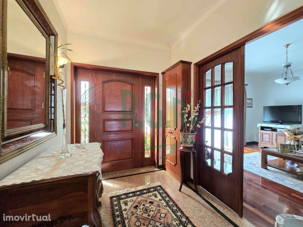 MORADIA T3 | 4 FRENTES | SÃO COSME - Grande imagem: 3/54