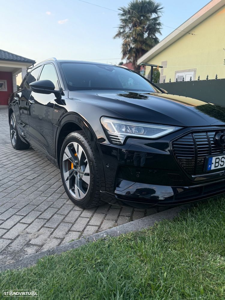 Audi e-tron - 11