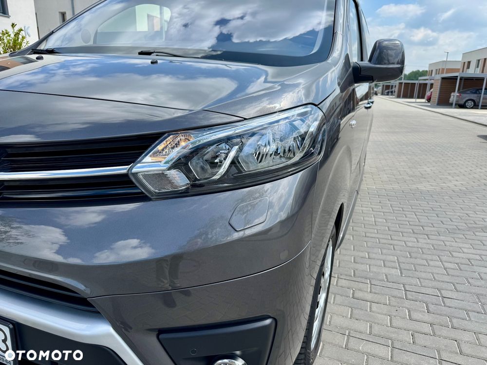 Toyota Proace Verso 2.0 D4-D Long Family - 32