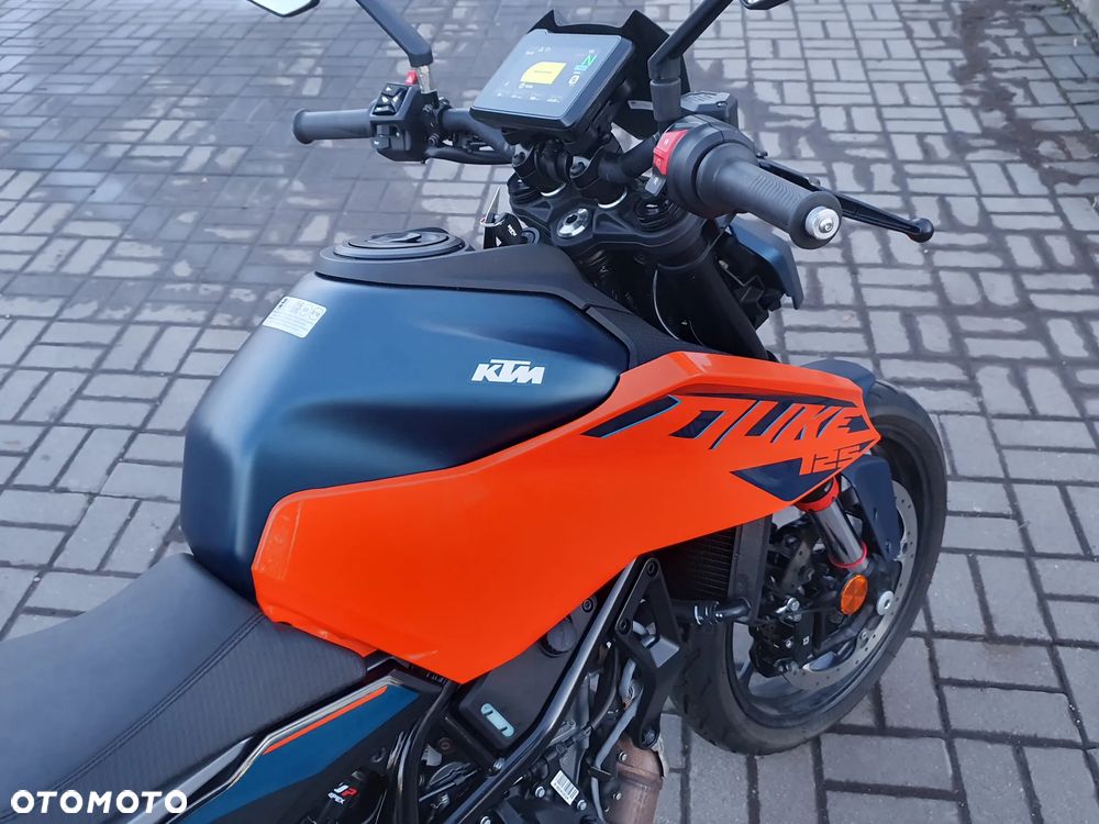 KTM Duke - 19