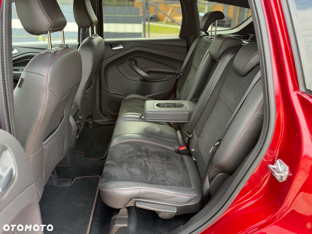 Ford Kuga 2.0 TDCi AWD ST-Line - 26